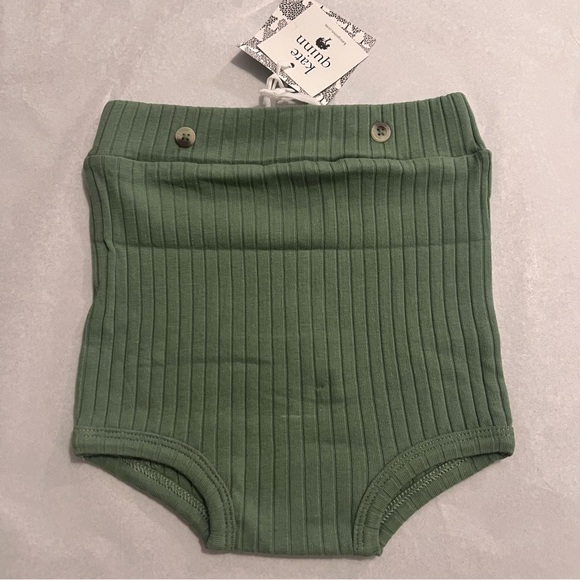 kate quinn Other - NWT Kate Quinn loden button bloomer size 12-18 months